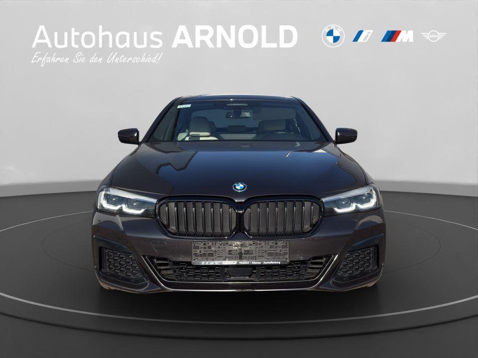 BMW 545 545e Sedan xDrive