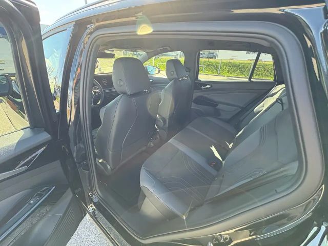 Volkswagen ID.4 Business Performance Pro