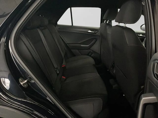 Volkswagen T-Roc 1.5 TSI DSG R-Line