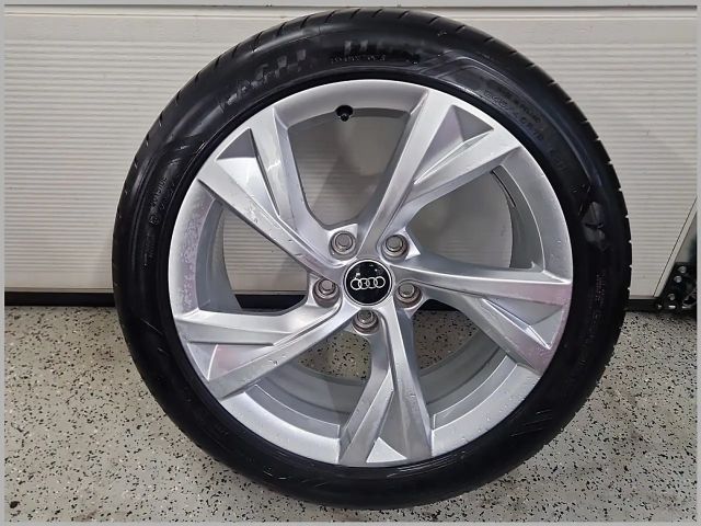 Audi A4 40 TDI Avant Quattro S-Line S-Tronic