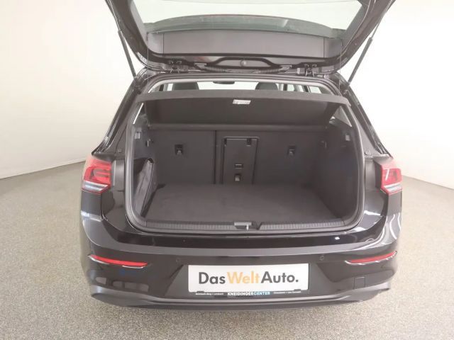 Volkswagen Golf DSG Life