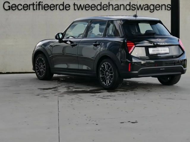 MINI Cooper 5 DOORS | AUT | CAMERA | APPLECAR