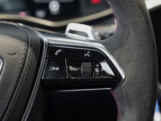 Audi A6 e-tron Avant Performance Quattro