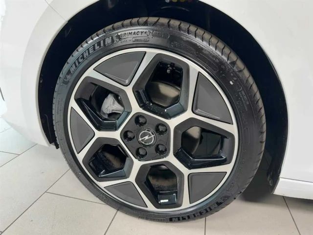 Opel Astra Sports Tourer Ultimate