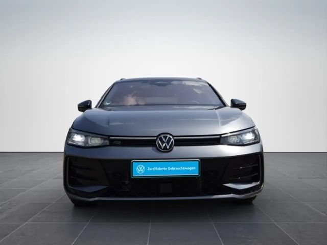 Volkswagen Passat R-Line Variant eHybrid