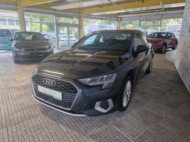 Audi A3 30 TFSI S-Tronic Sedan