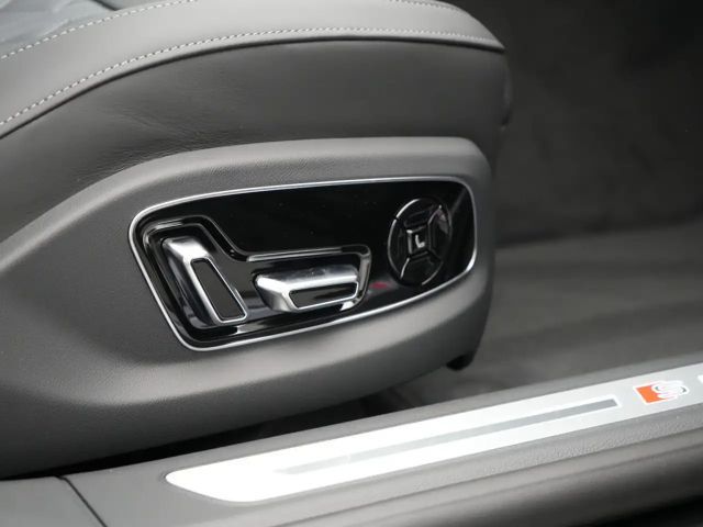 Audi A8 HUD PANO ACC NAVI VIRT LEDER RAUTE SHZ KLIMA