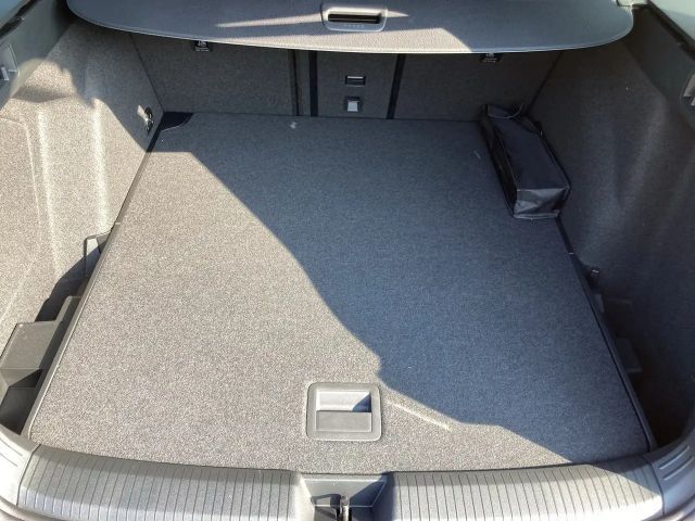 Volkswagen Golf DSG Sport Variant