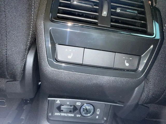 Skoda Karoq Selection