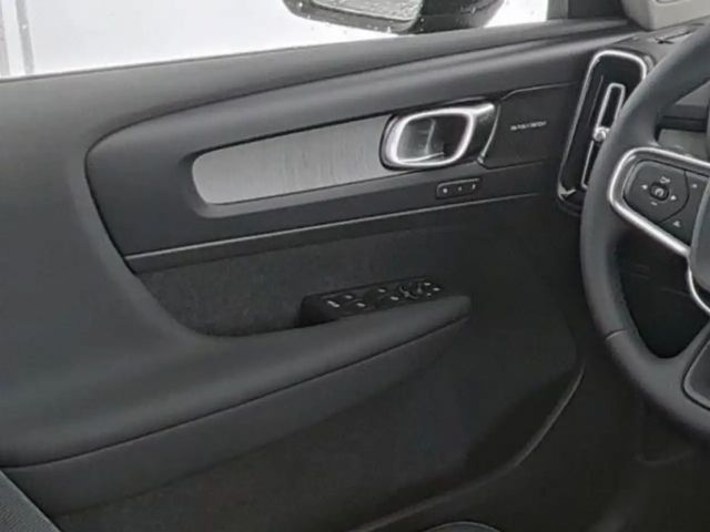 Volvo XC40 Dark Plus