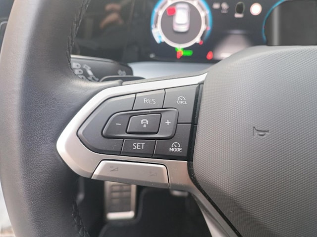 Volkswagen Golf 1.5 eTSI DSG Golf VIII