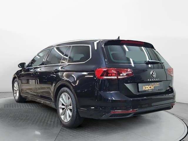 Volkswagen Passat 2.0 TDI Business DSG Variant