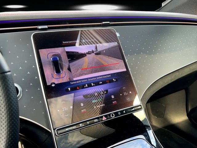 Mercedes-Benz EQE 43 AMG Line Sedan