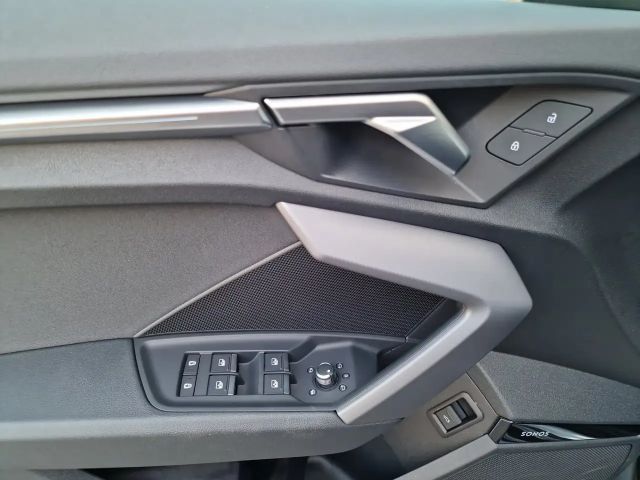 Audi A3 30 TFSI Sedan Sportback