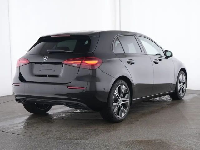 Mercedes-Benz A 200 Progressive