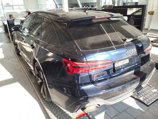 Audi RS6 Avant Quattro