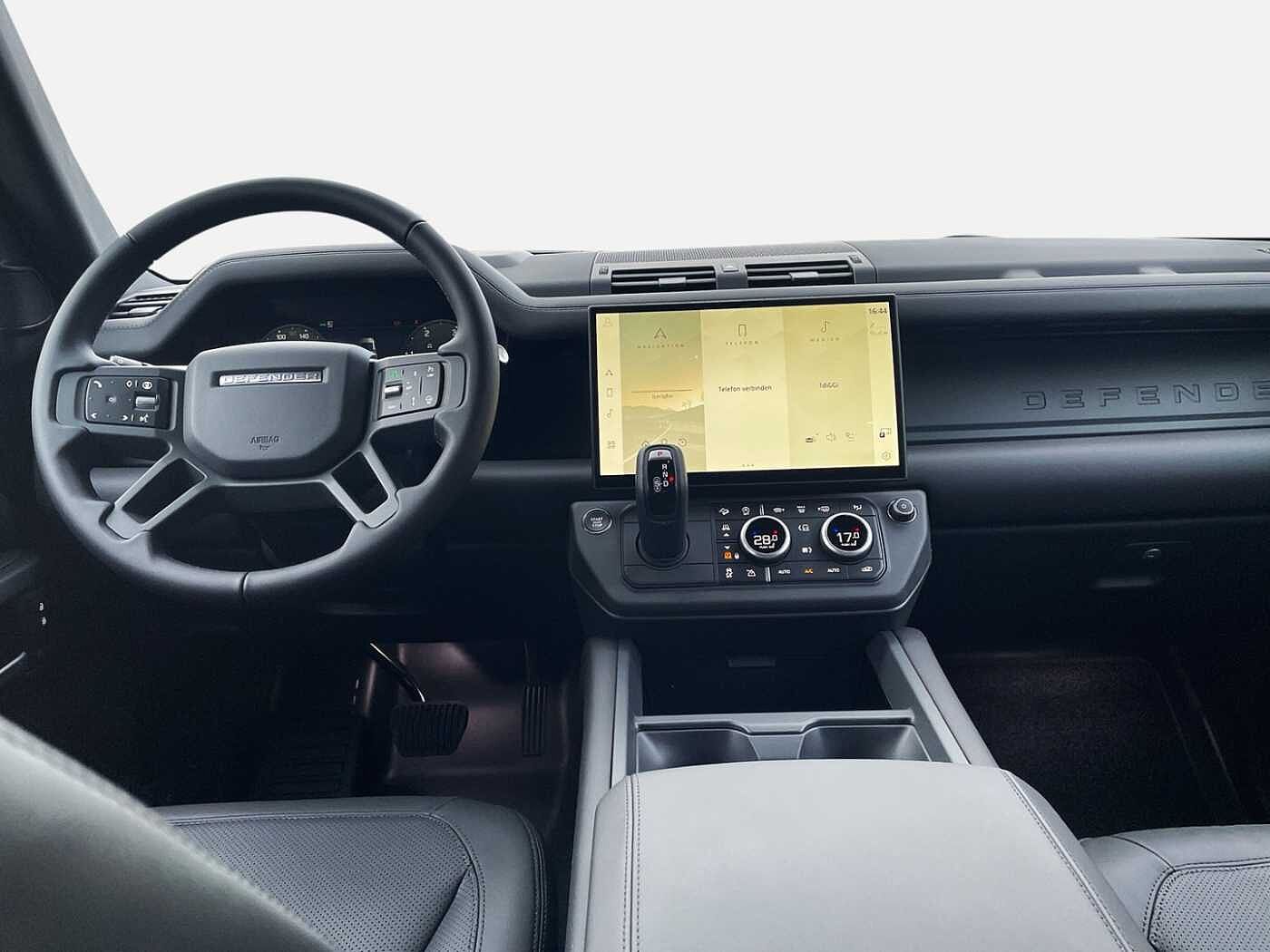 Land Rover Defender 110