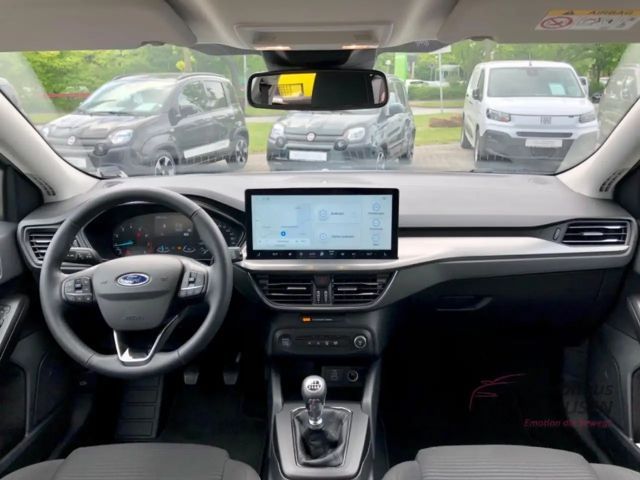 Ford Focus Titanium Wagon