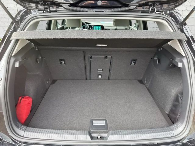 Volkswagen Golf 1.5 TSI DSG Golf VIII Style