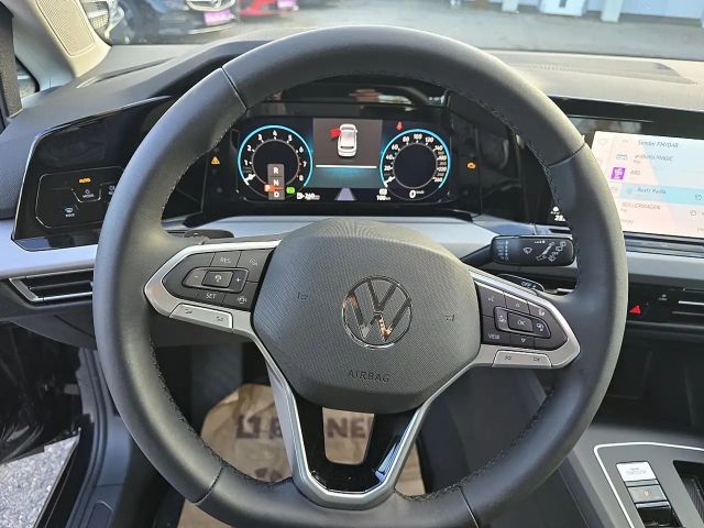 Volkswagen Golf 1.5 eTSI DSG Life