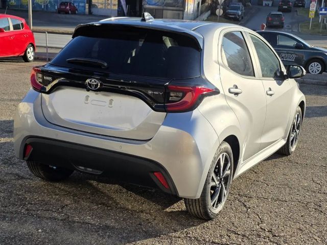 Toyota Yaris Active Hybride