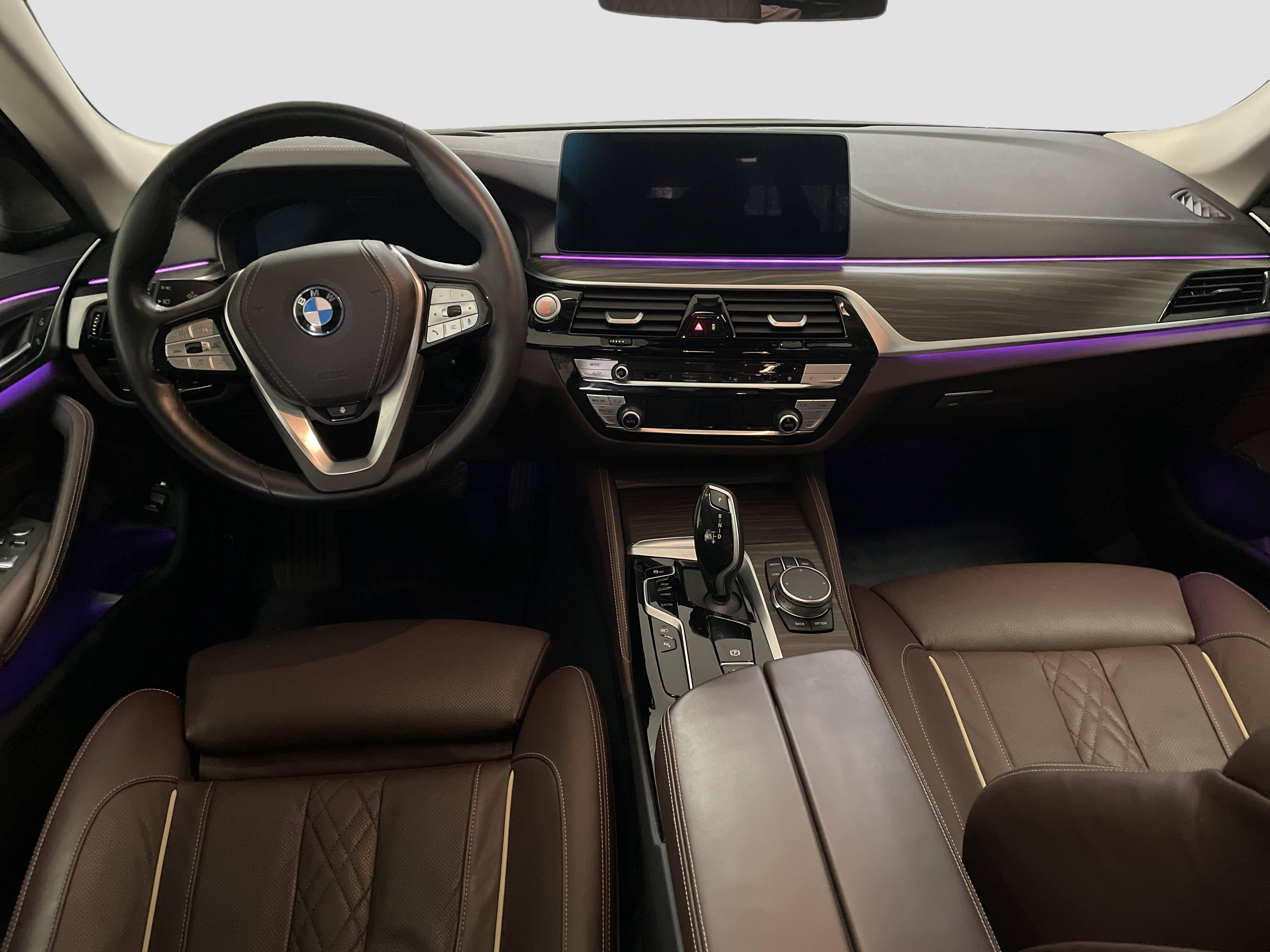 BMW 545 545e Sedan xDrive