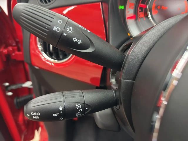 Fiat 500C apple carplay