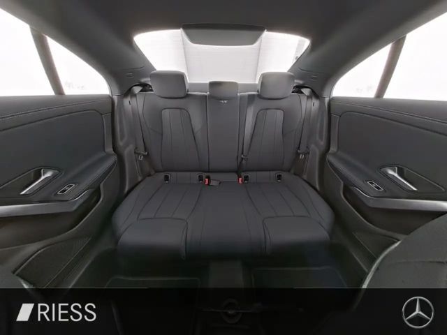 Mercedes-Benz CLA 200 Coupé