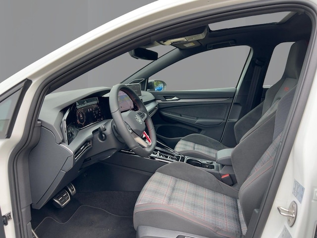 Volkswagen Golf 2.0 TSI DSG GTI