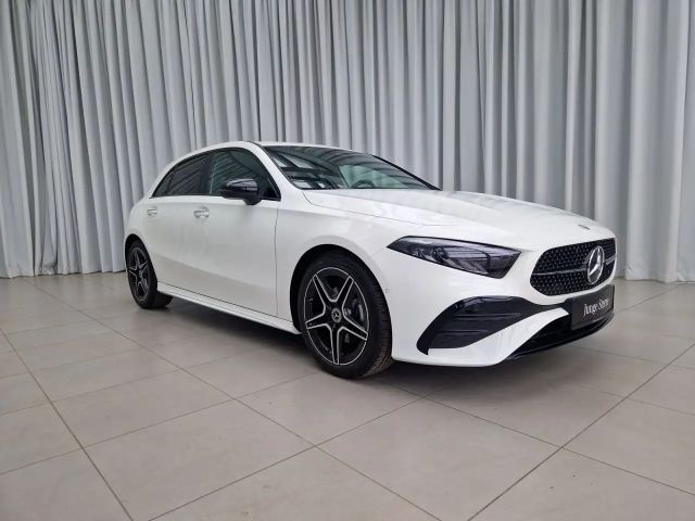 Mercedes-Benz A 180 AMG Line Hatchback