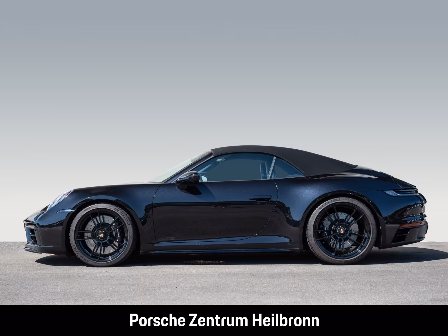 Porsche 911 4 992 Cabriolet Carrera GTS