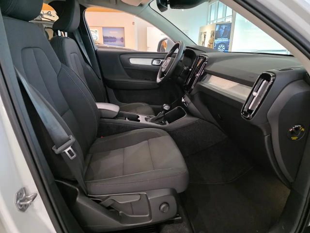 Volvo XC40 Momentum T3