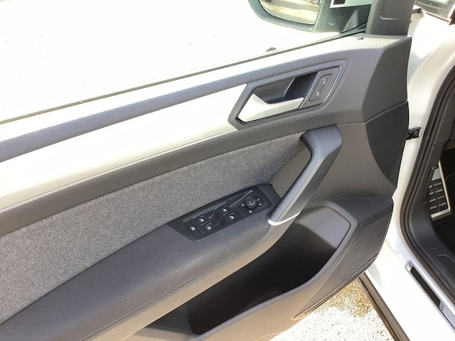 Volkswagen Touran DSG Move R-Line