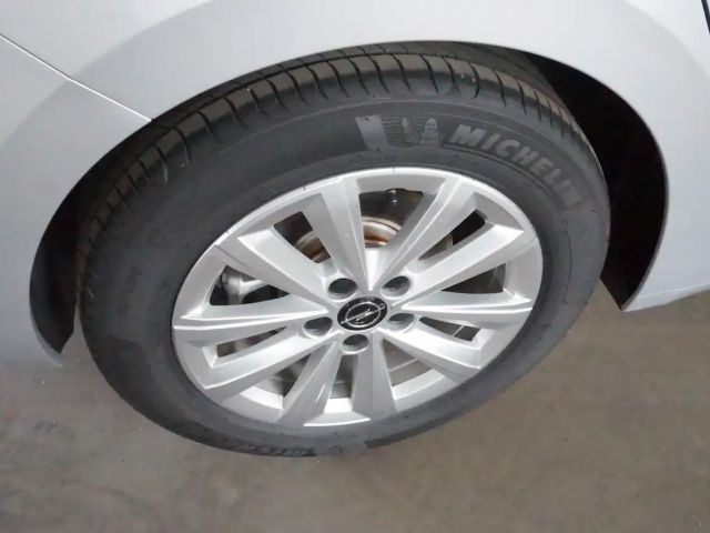 Opel Astra 1.2 Turbo Enjoy Turbo