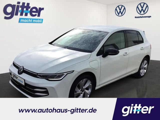 Volkswagen Golf 1.5 PLUG-IN GOAL LED SHZ TRAVEL REGEN ACC