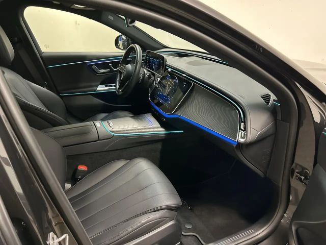 Mercedes-Benz E 220 4MATIC E 220 d Estate