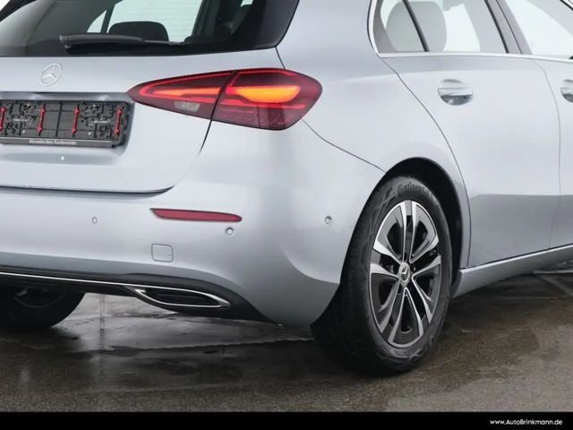 Mercedes-Benz A 180 Progressive