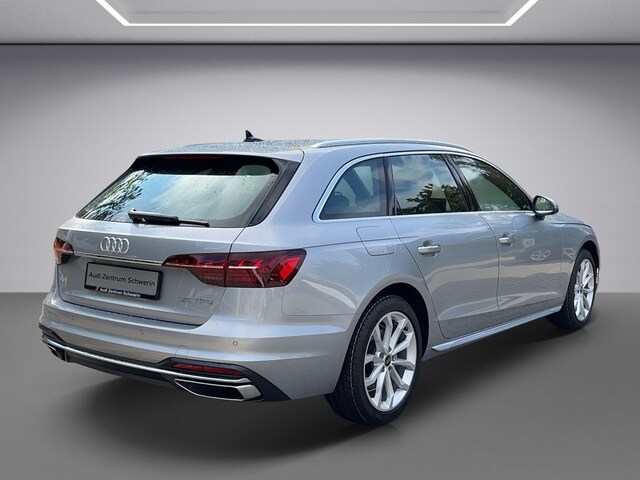Audi A4 35 TFSI Avant S-Tronic