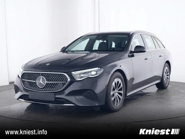 Mercedes-Benz E 220 AVANTGARDE E 220 d Estate