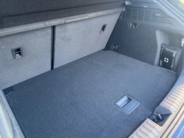 Audi A3 30 TFSI Sedan