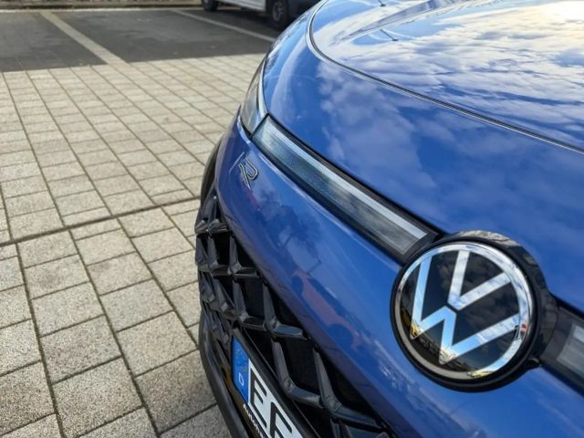 Volkswagen T-Roc IQ.Drive R-Line Style