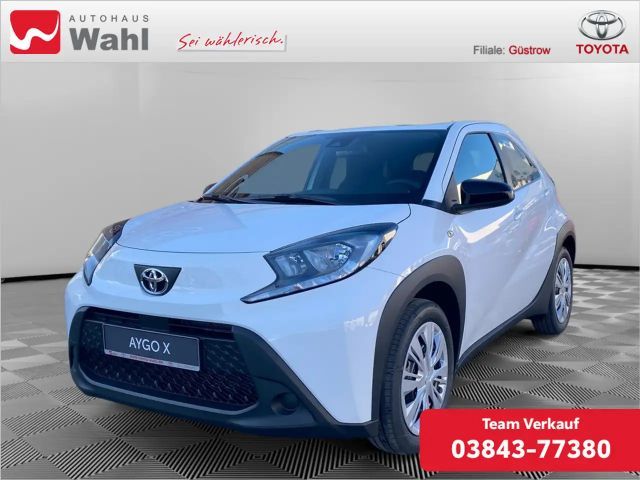 Toyota Aygo X 1.0 VVT-i Play