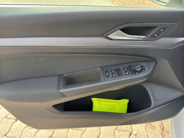 Volkswagen Golf 1.5 TSI Golf VIII
