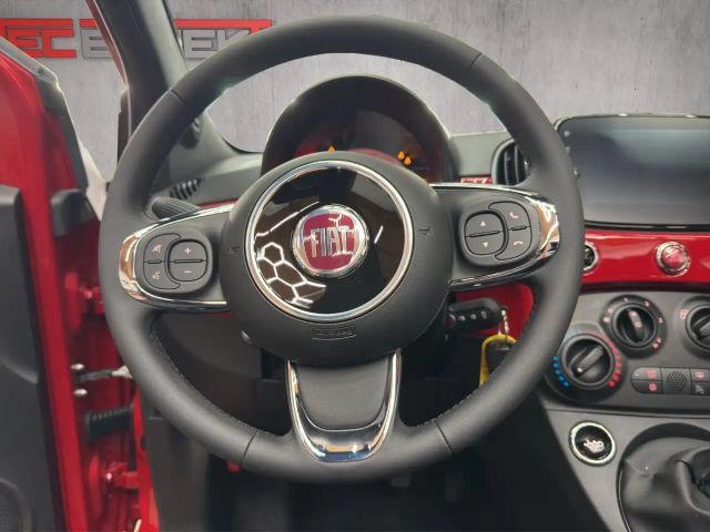 Fiat 500C apple carplay