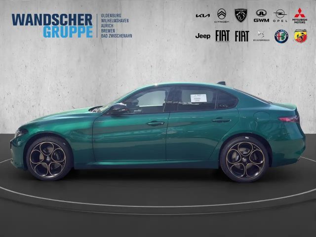 Alfa Romeo Giulia Q4 Turbo