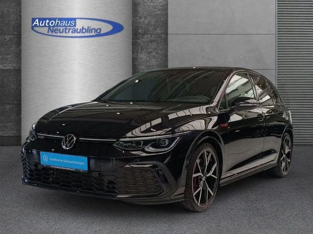 Volkswagen Golf 2.0 TSI DSG