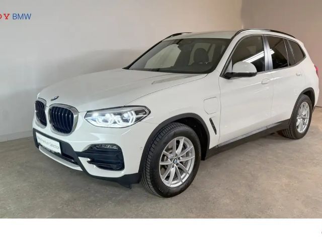 BMW X3 xDrive30e