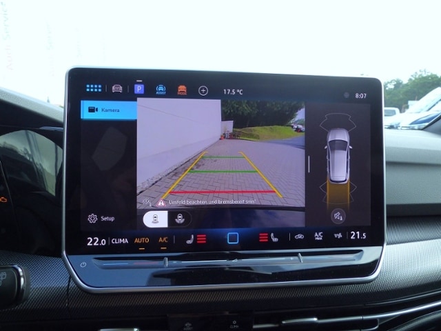 Volkswagen Golf 1.5 eTSI DSG