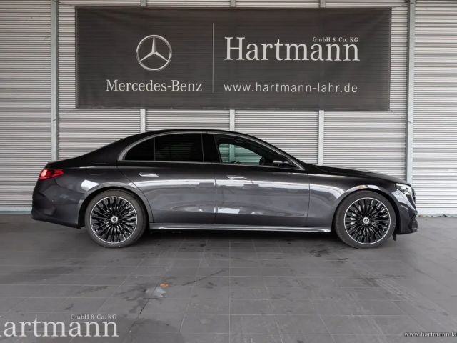 Mercedes-Benz E 200 AMG Line Sedan