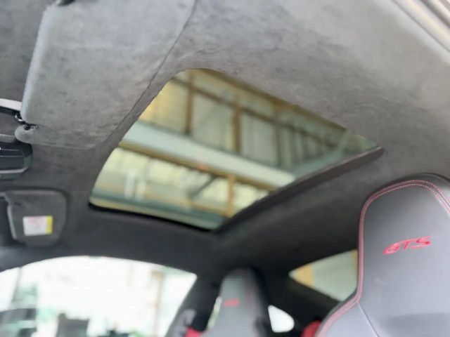 Porsche 992 Carrera Coupé GTS